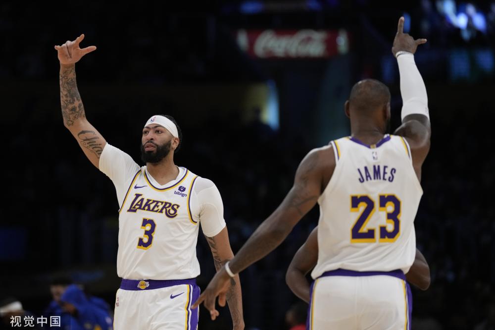 场上战绩斐 场上战绩斐