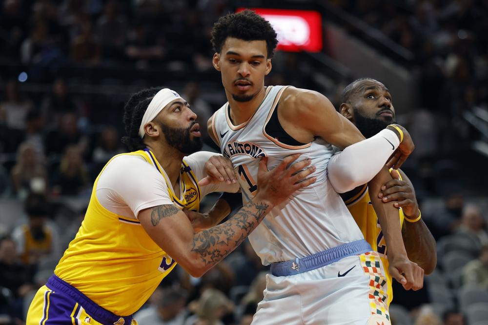 战略层面提 战略层面提