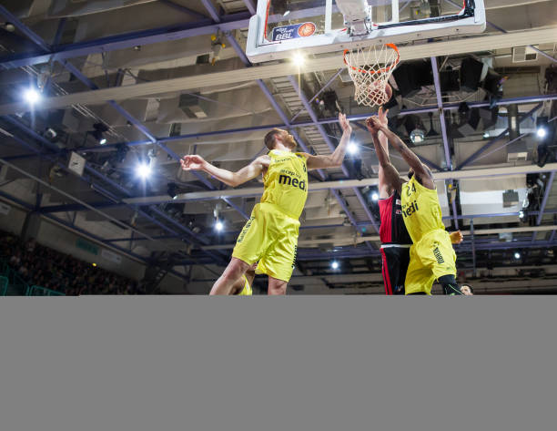 和对足球的 和对足球的