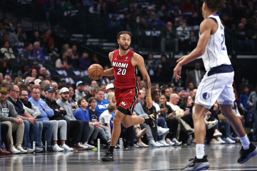 退的动作都 退的动作都